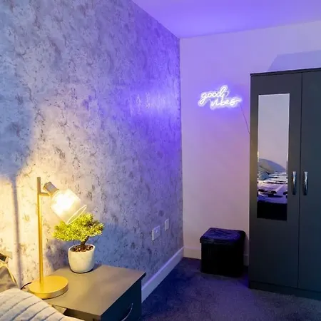 1 Bedroom - Netflix - Close To Centre And Nec Apartamento *